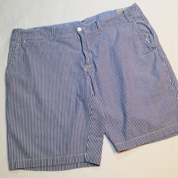 POLO RALPH LAUREN SEERSUCKER SHORTS CLASSIC FIT - Picture 1 of 8